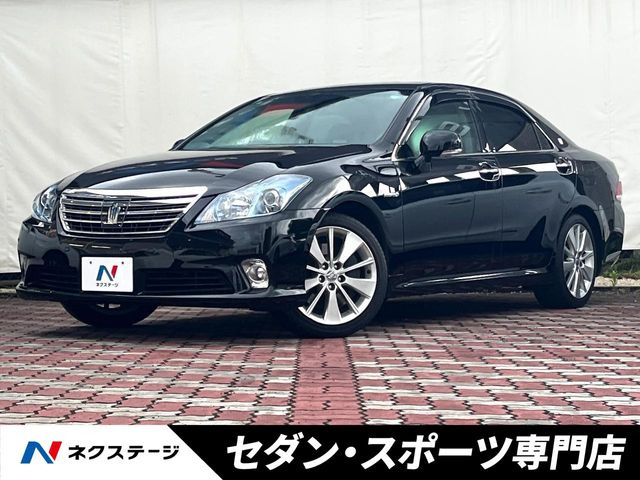 トヨタ クラウンハイブリッド 