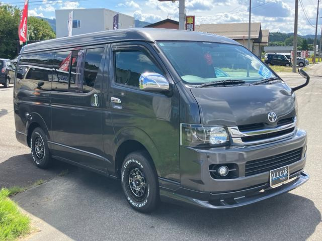 トヨタ ハイエースバン 