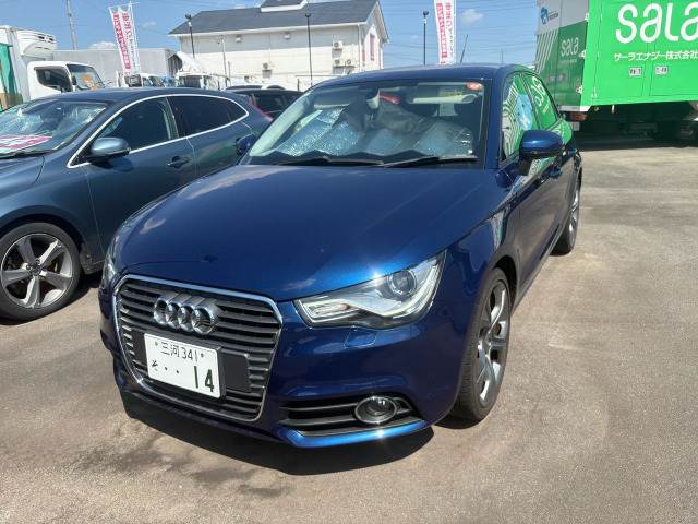 アウディ A1スポーツバック 