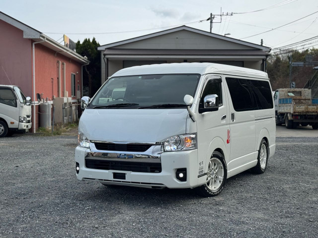 トヨタ ハイエース 