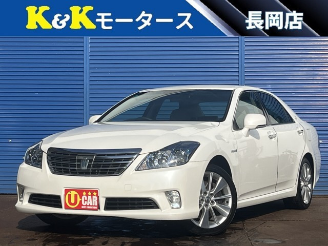トヨタ クラウンハイブリッド 
