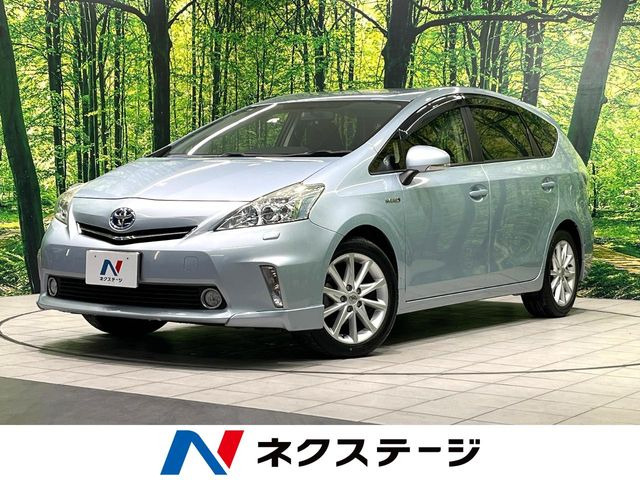 トヨタ プリウスα 