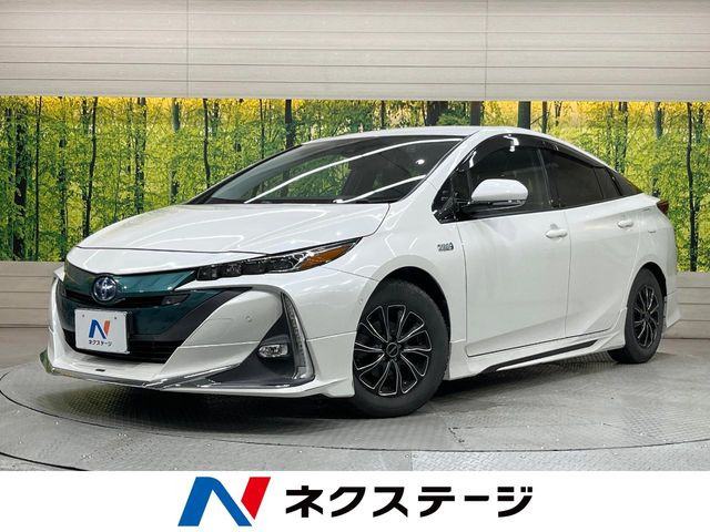 トヨタ プリウスPHV 