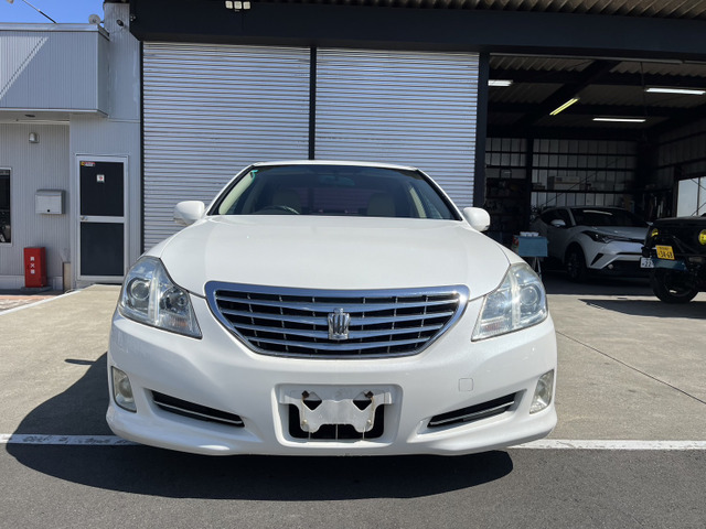 トヨタ クラウン 