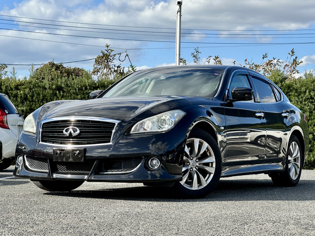 日産 フーガハイブリッド 