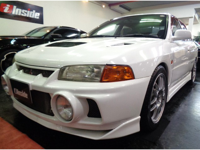 三菱 ランサーエボリューション 