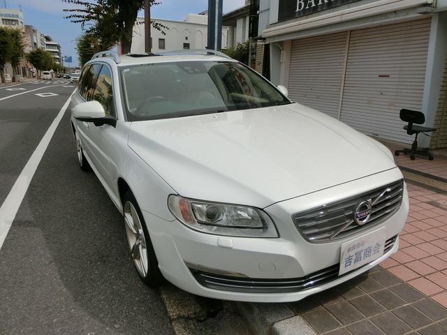 ボルボ V70 