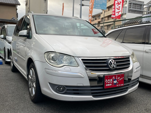 フォルクスワーゲン ゴルフトゥーラン 