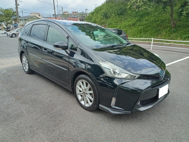 トヨタ プリウスα 