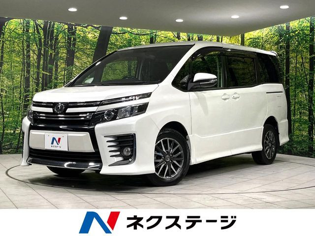 トヨタ ヴォクシー 