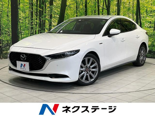 マツダ MAZDA3セダン 