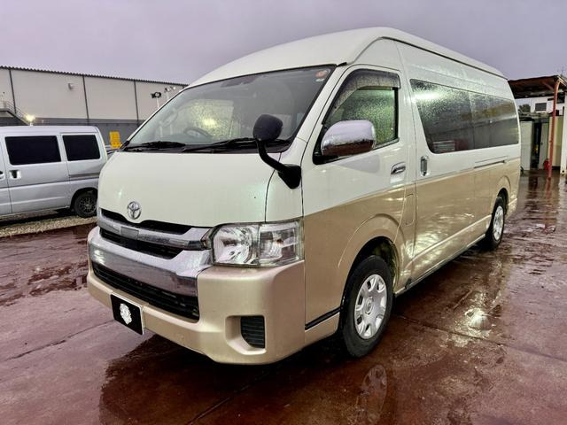 トヨタ ハイエース 