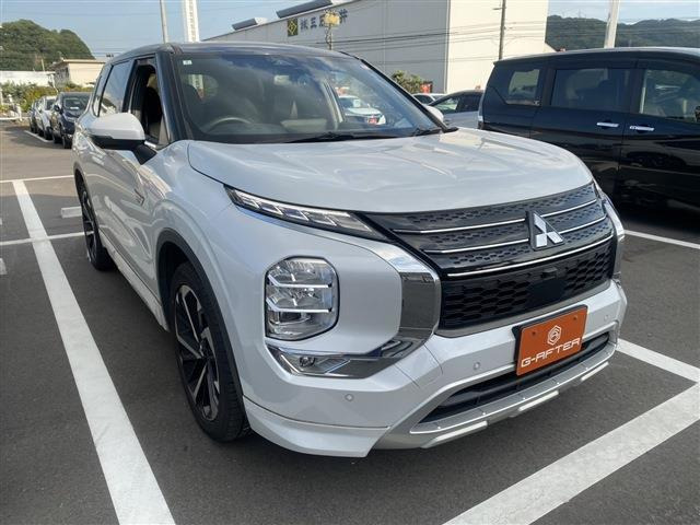 三菱 アウトランダー 