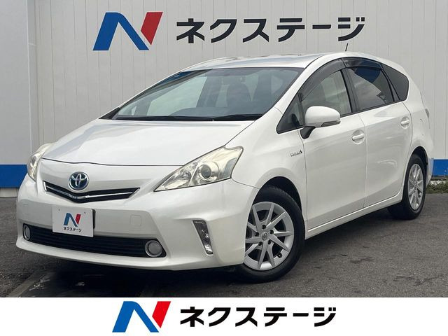 トヨタ プリウスα 