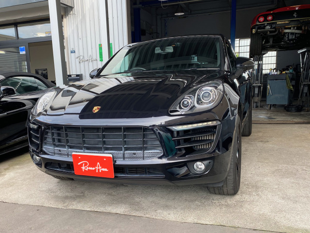 ポルシェ マカン 