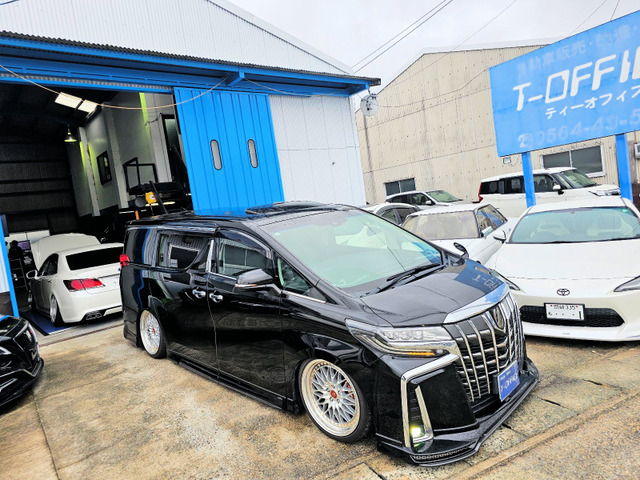 トヨタ アルファード 