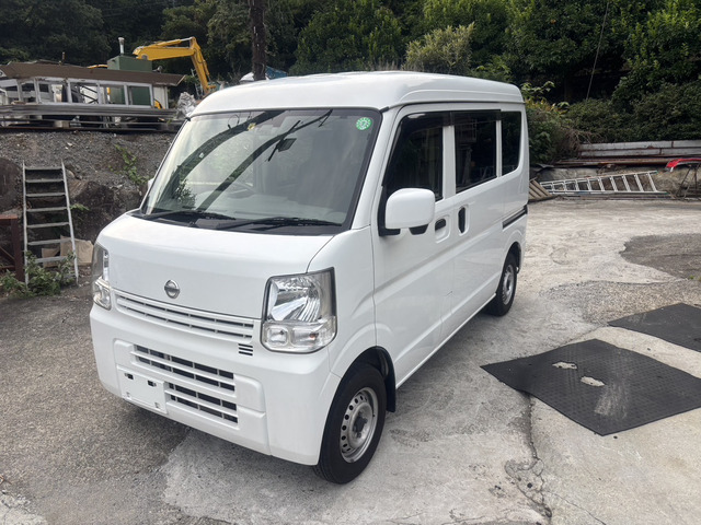 日産 NV100クリッパー 