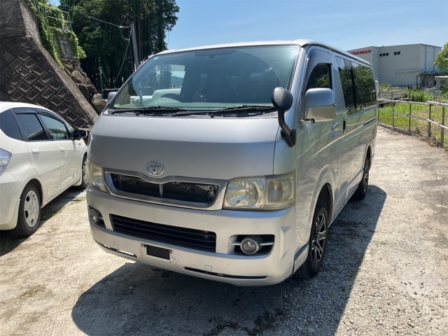 トヨタ ハイエースバン 
