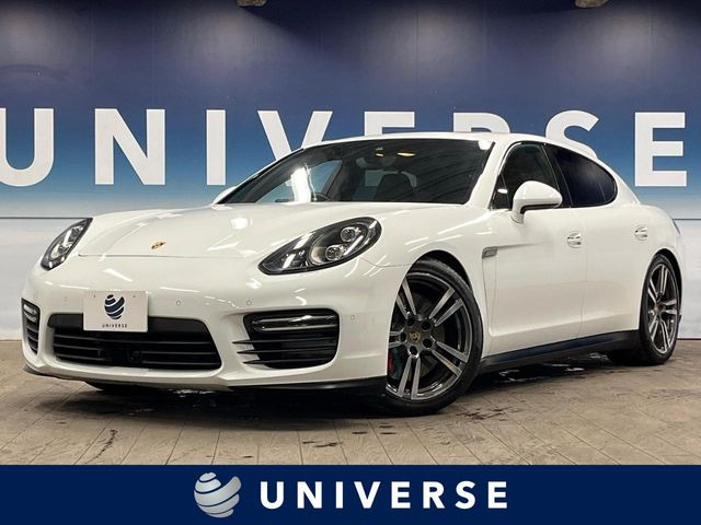 ポルシェ パナメーラ 