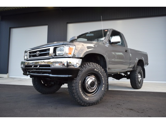 トヨタ ハイラックス 