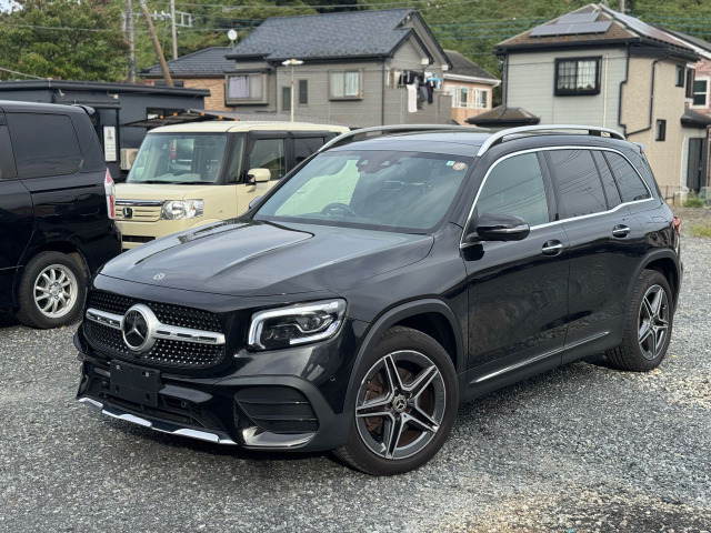 メルセデス・ベンツ GLB 