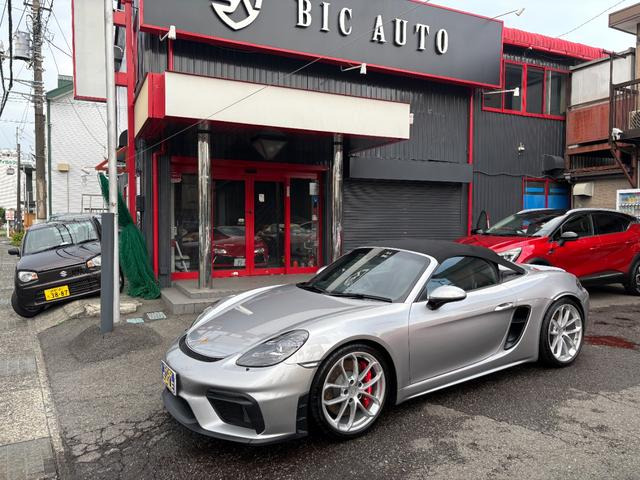 ポルシェ 718スパイダー 