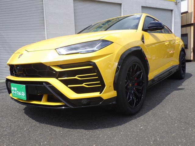 ランボルギーニ ウルス 