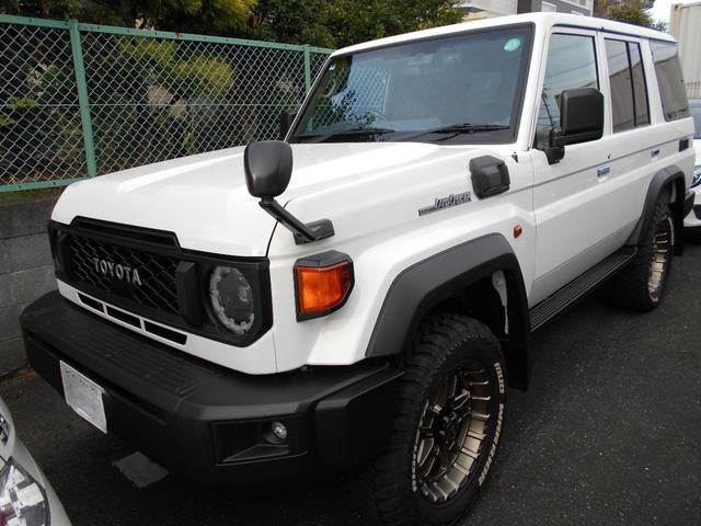 トヨタ ランドクルーザー 