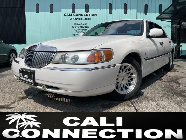 リンカーン タウンカー 