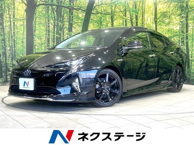 トヨタ プリウス 