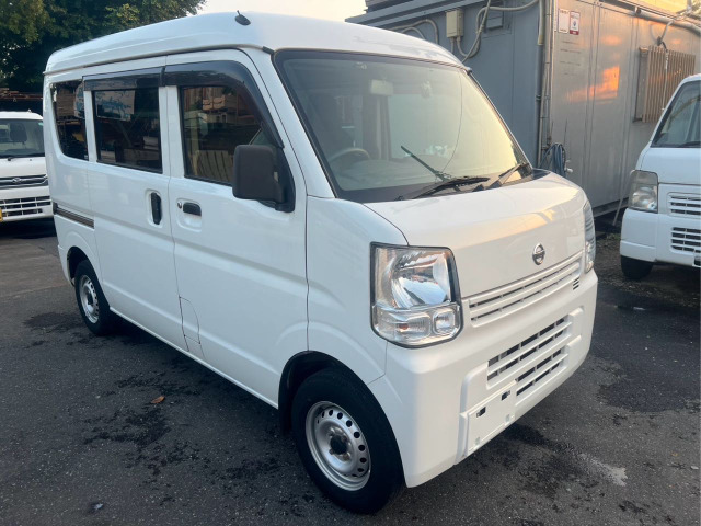 日産 NV100クリッパー 