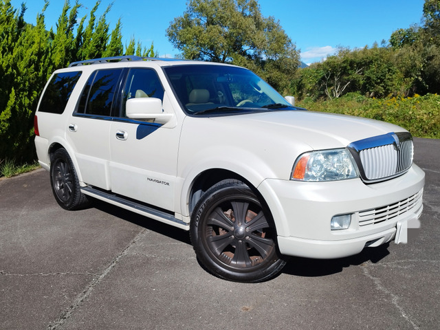 リンカーン ナビゲーター 