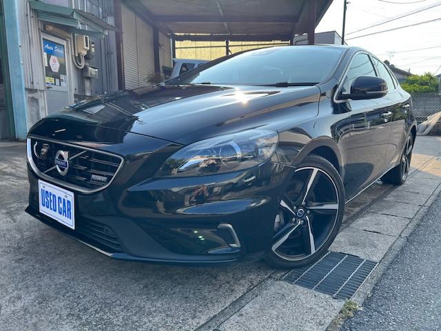 ボルボ V40 