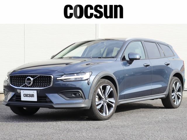 ボルボ V60クロスカントリー 