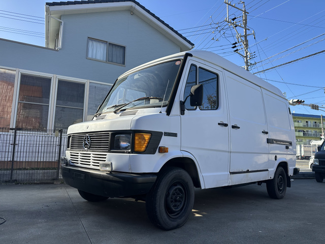 メルセデス・ベンツ トランスポーター 