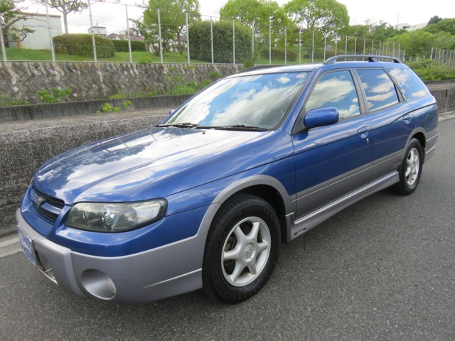 日産 アベニール 