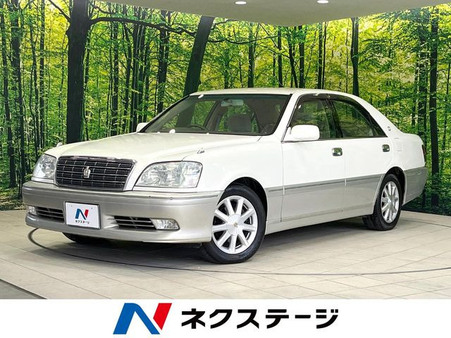トヨタ クラウン 