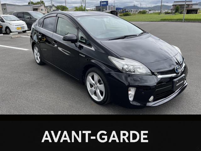 トヨタ プリウス 