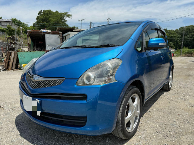 トヨタ ラクティス 