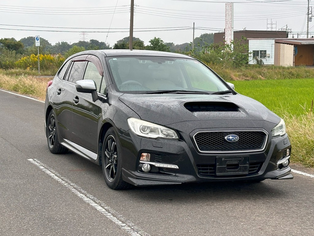 スバル レヴォーグ 