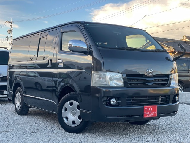 トヨタ レジアスエース 
