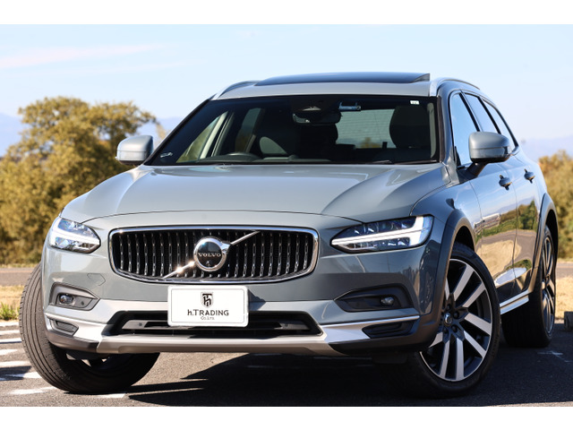 ボルボ V90クロスカントリー 