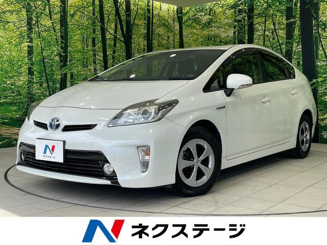 トヨタ プリウス 
