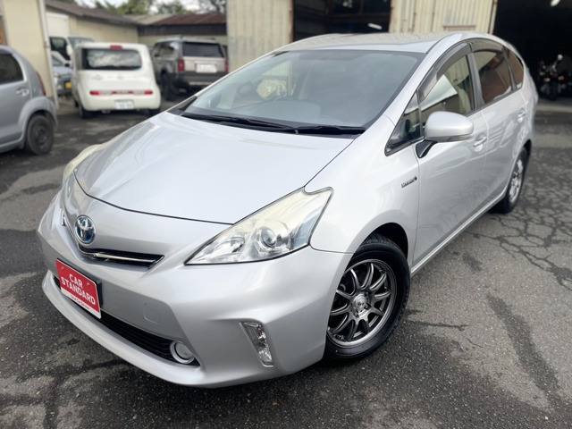 トヨタ プリウスα 