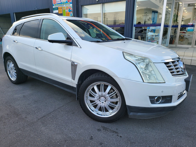 キャデラック SRXクロスオーバー 