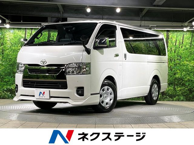 トヨタ ハイエースバン 