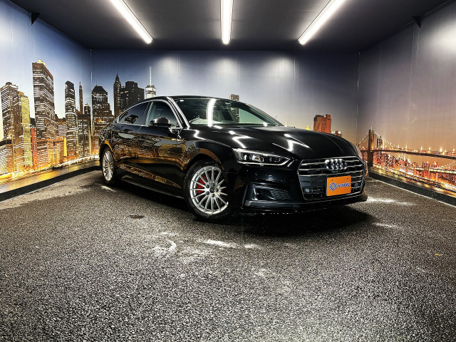 アウディ A5スポーツバック 