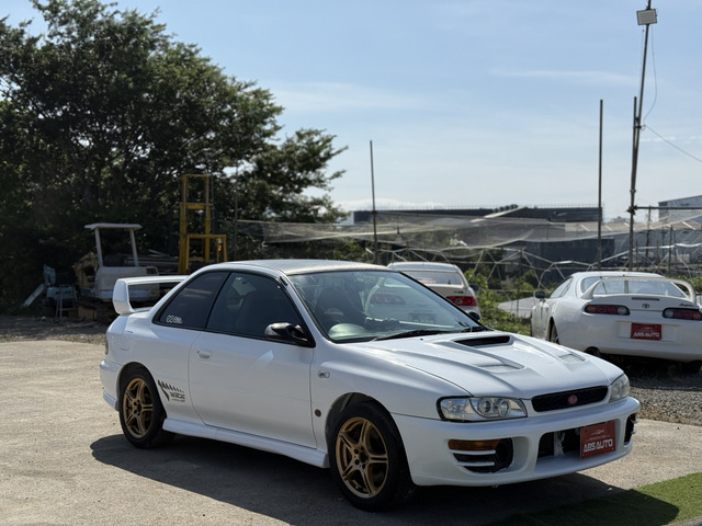 スバル インプレッサクーペ 