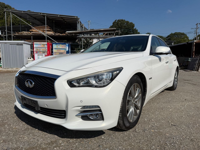 日産 スカイライン 