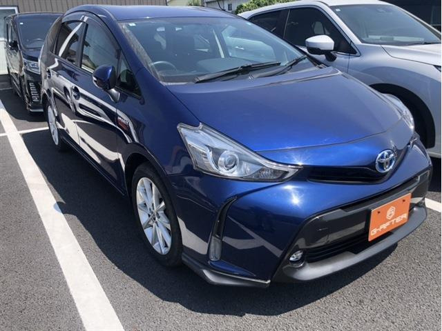 トヨタ プリウスα 